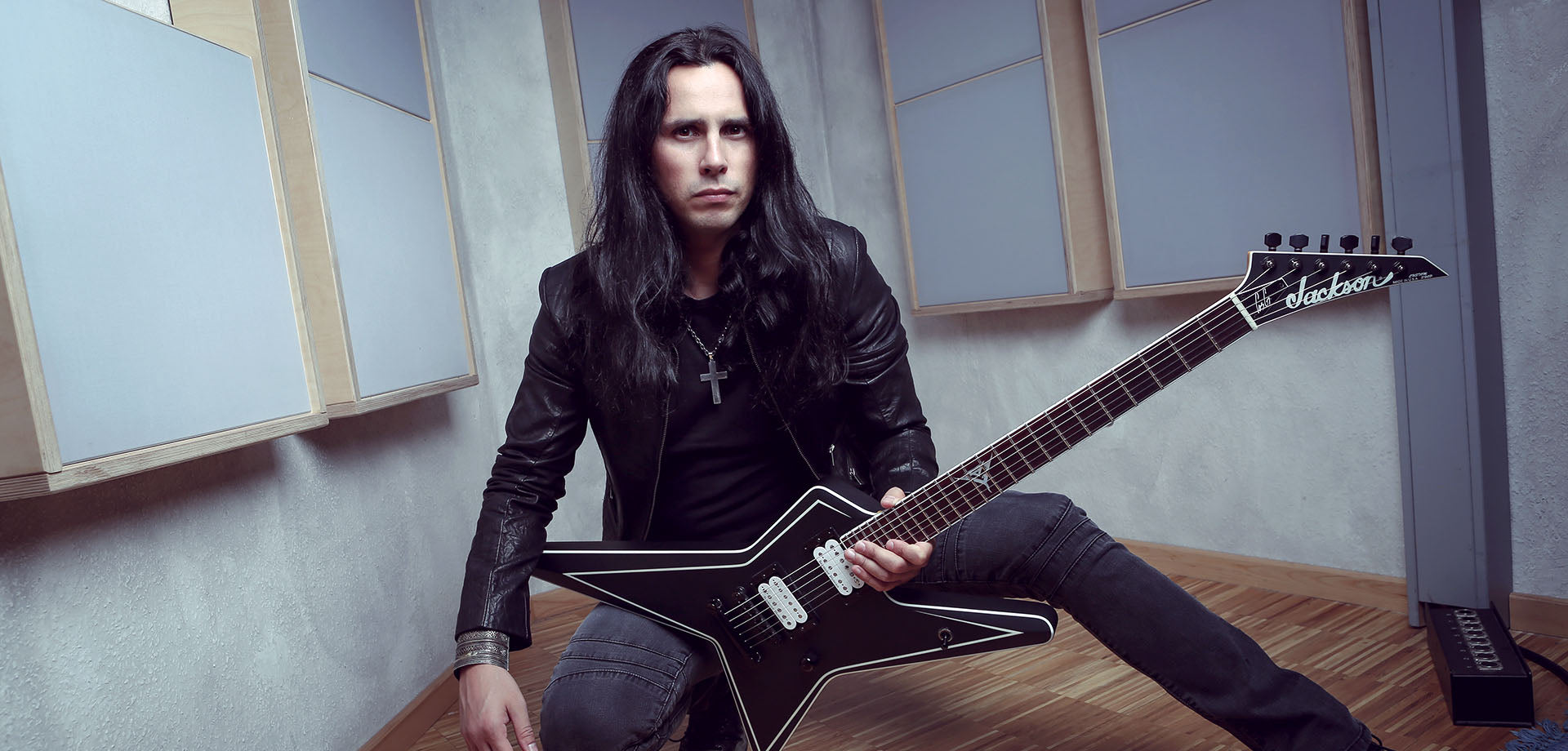 Gus G. signs with AFM Records / North American tour with Vinnie Moore to kick off on November 28th!